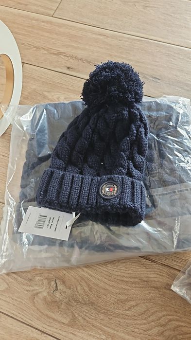 Nowe zestawy zimowe Tommy Hilfiger