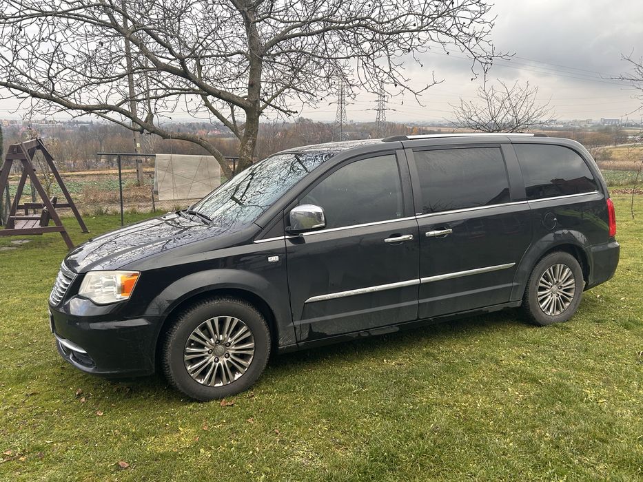 Chrysler Town and country gaz LPG 7 osobowy