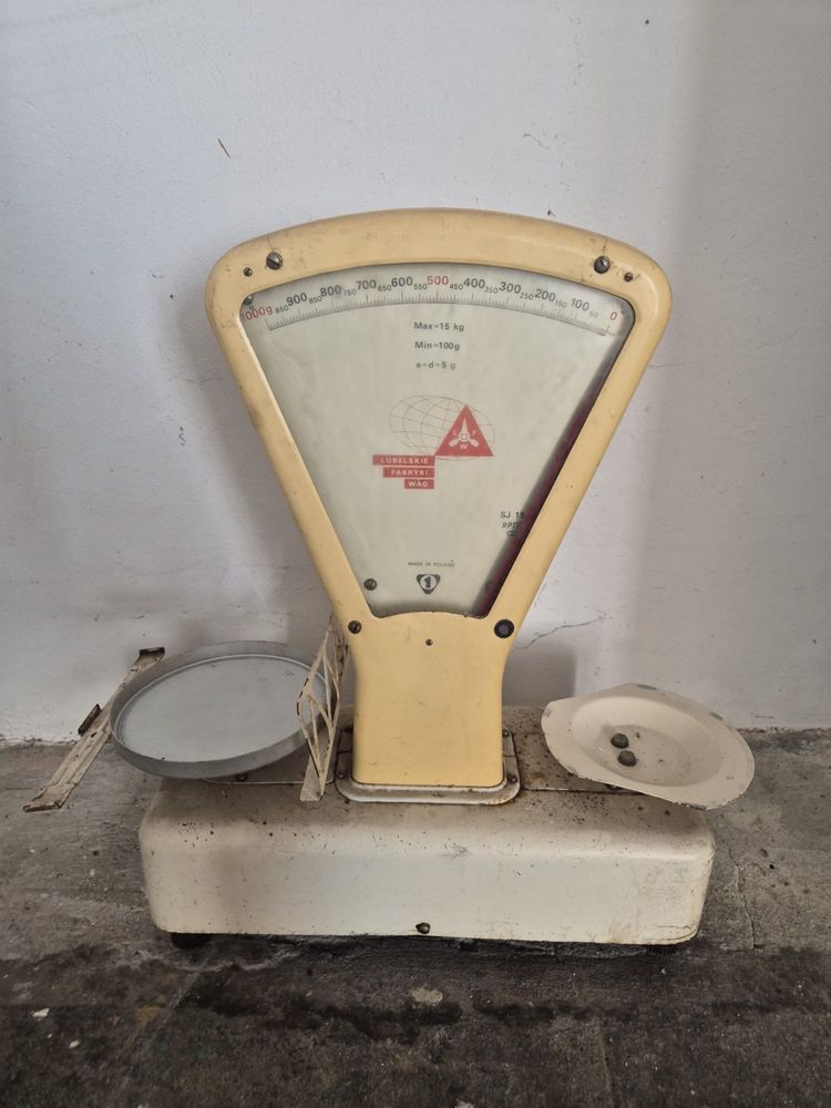 Stara waga szalkowa 15 kg z 1992 roku – kolekcjonerska