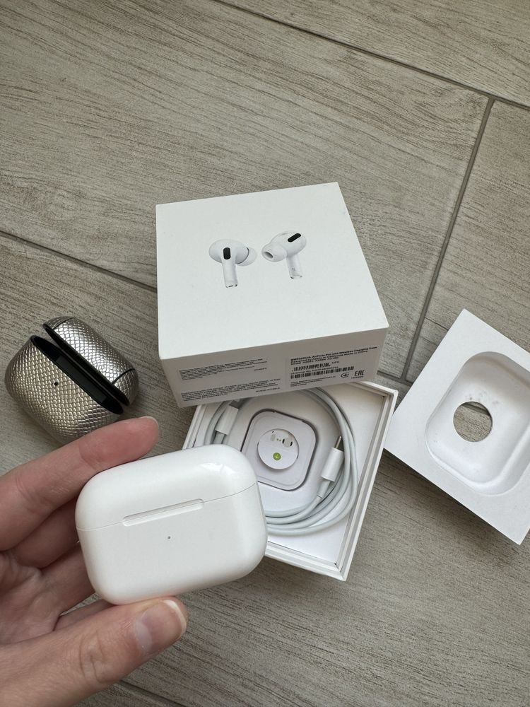 Air pods Pro ідеальний стан