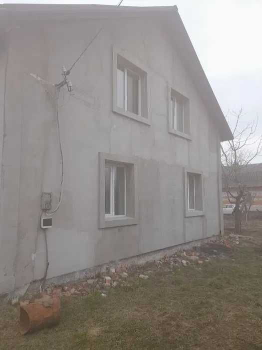 Продам будинок 100 м.кв. в селі Пашківка.Газ,сад,город,28 соток