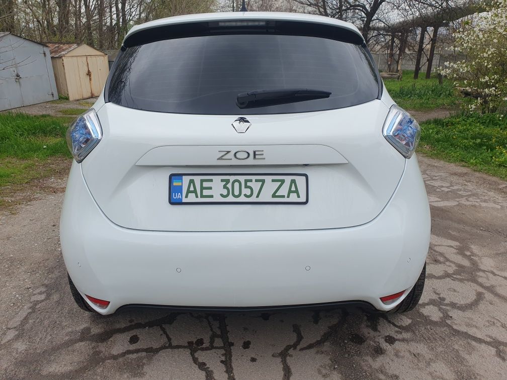 Renault Zoe 2018 электро 41kW