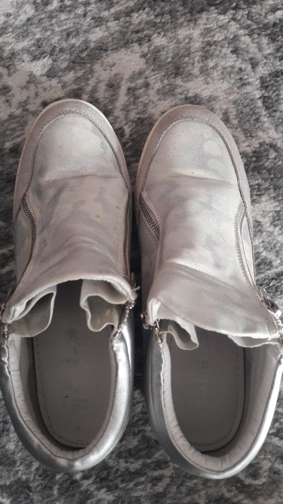 buty botki półbuty snakersy r.39