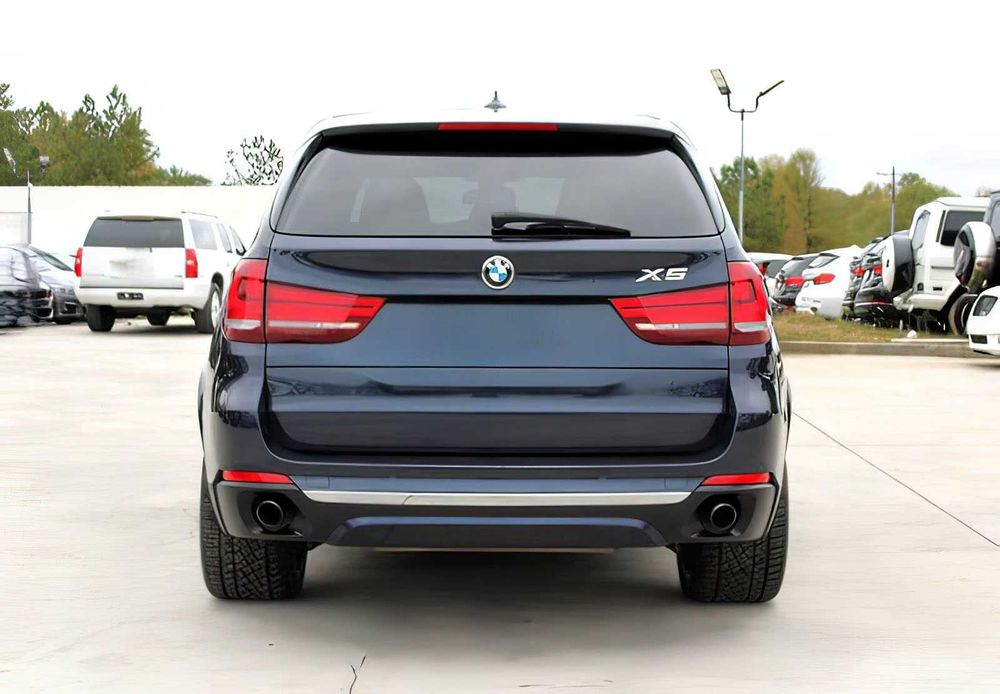 BMW X5      2017