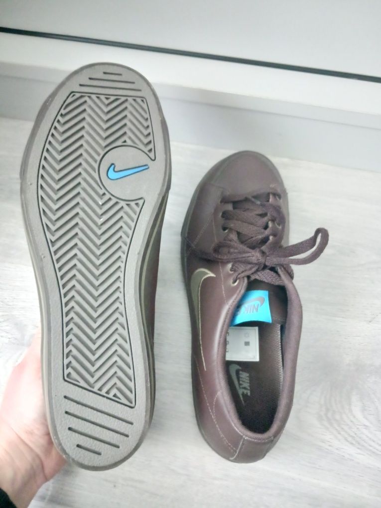Tenisówki Nike Capri rozm. 44 / nowe