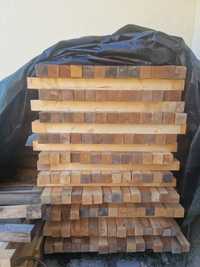 słupki drewniane 7,3/7,3/108 cm
Wymiary: 7,3/7,3/108 cm
Il