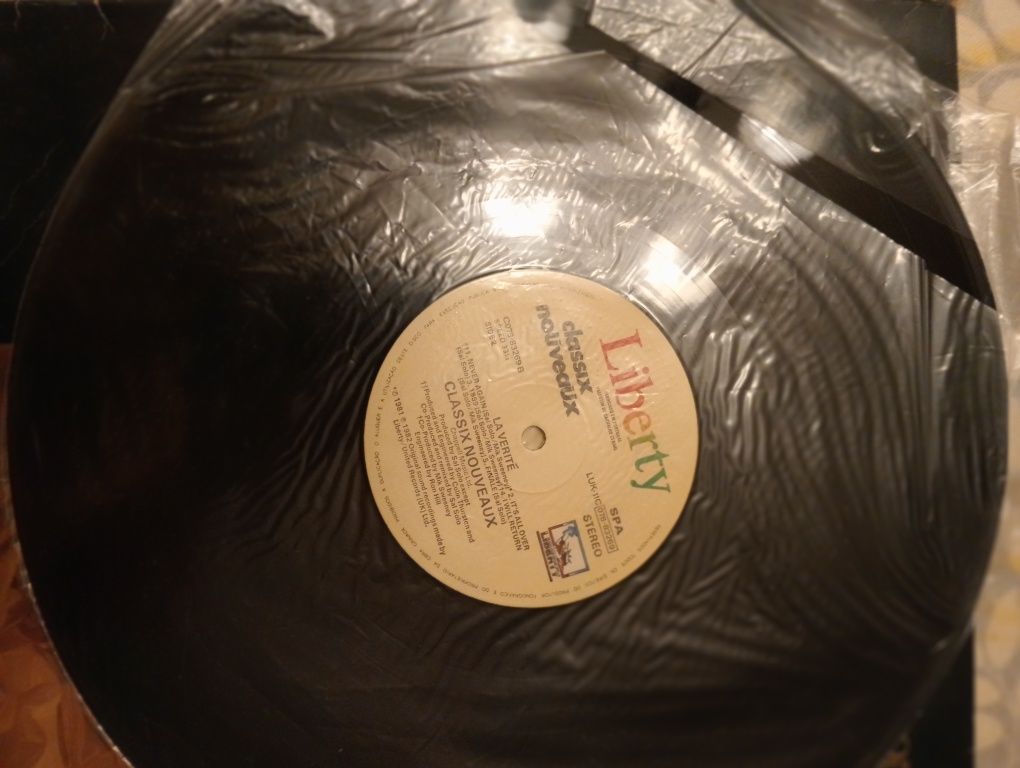 Vinil LP La Verite - Classix Nouveaux