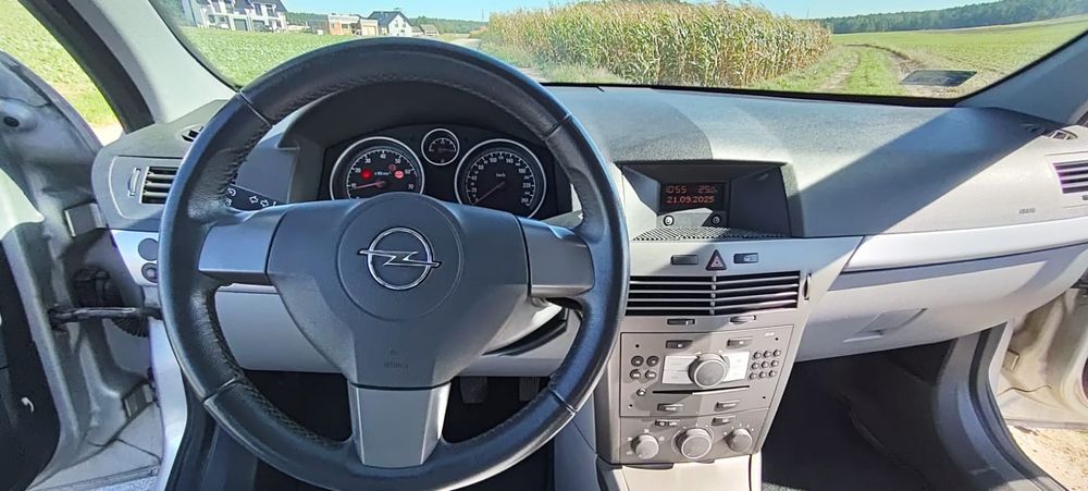 Opel Astra H 1.8 benzyna LPG