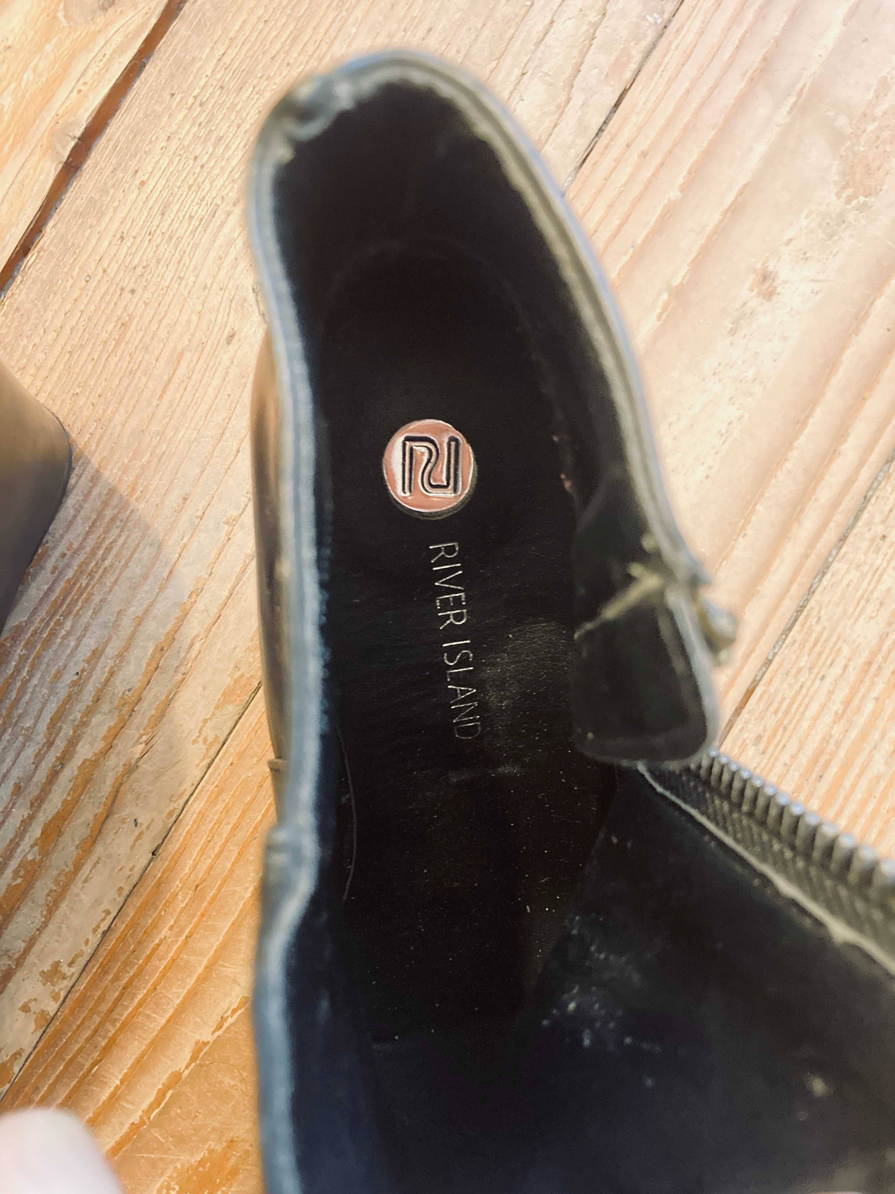 River Island botki czarne na koturnie kotrun rozmiar 39
