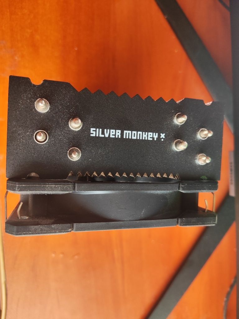 Chłodzenie Silver Monkey Crisp