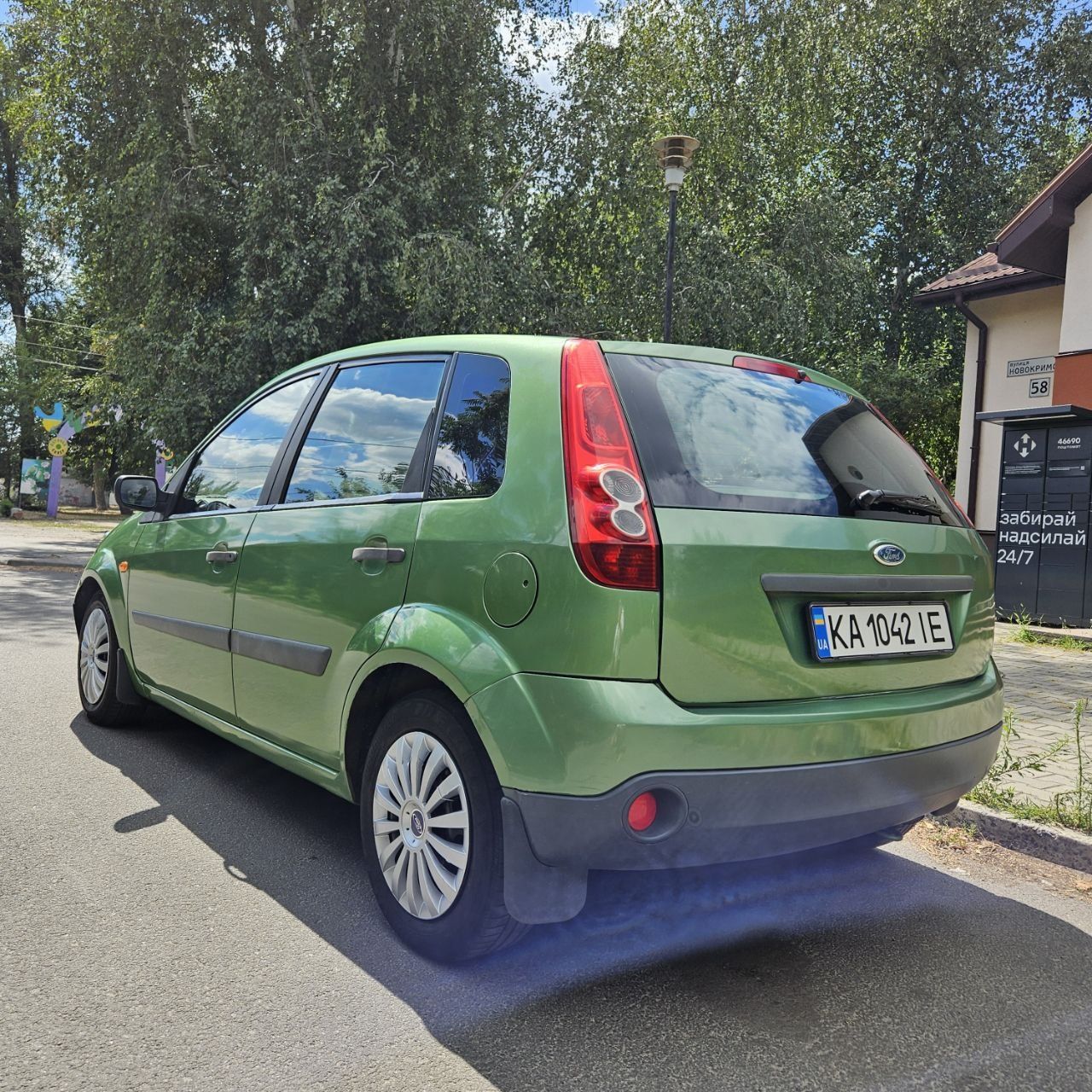 Продам Ford Fiesta  в отличном состоянии.