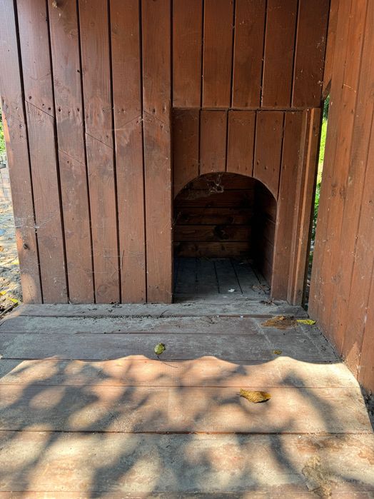 Buda dla psa z zadaszeniem - Jędrzejów