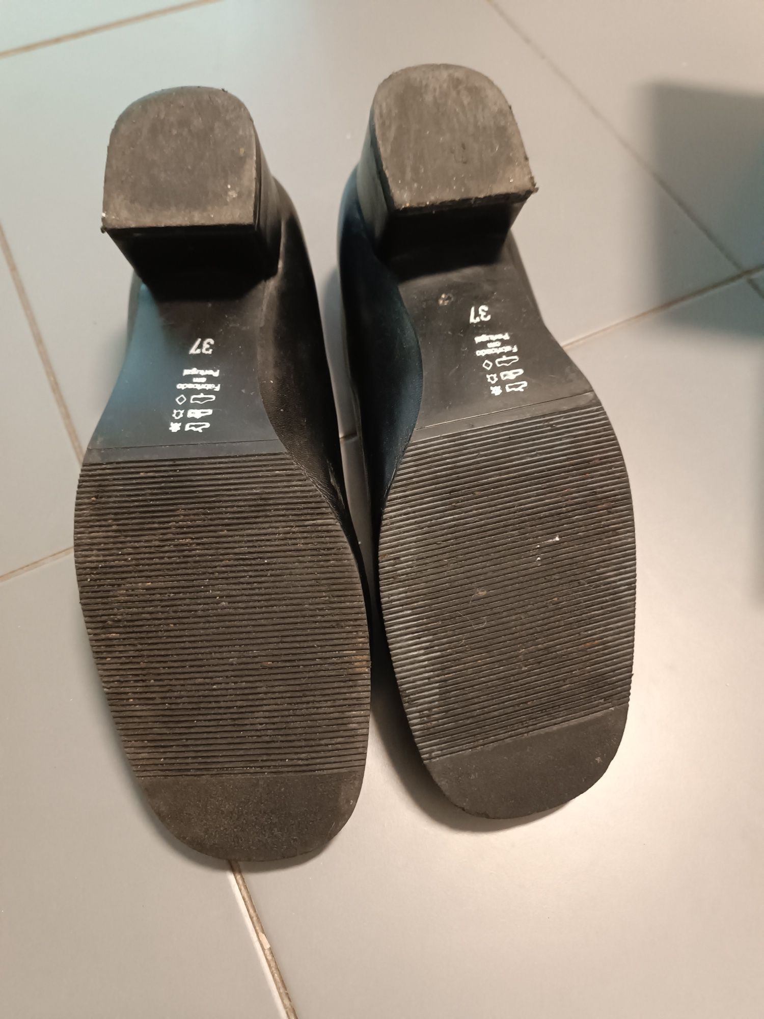 Sapatos de traje académico, nº 37