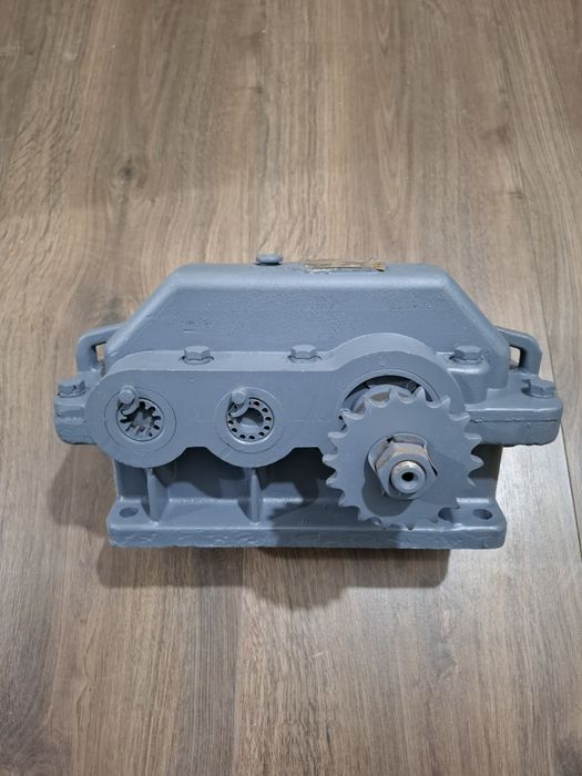 Редуктор ц2у-100-20-21