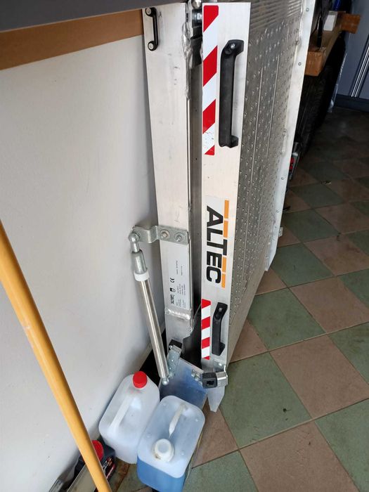Rampa załadunkowa do samochodów dostawczych ALTEC RRK 00 (081.01.100)