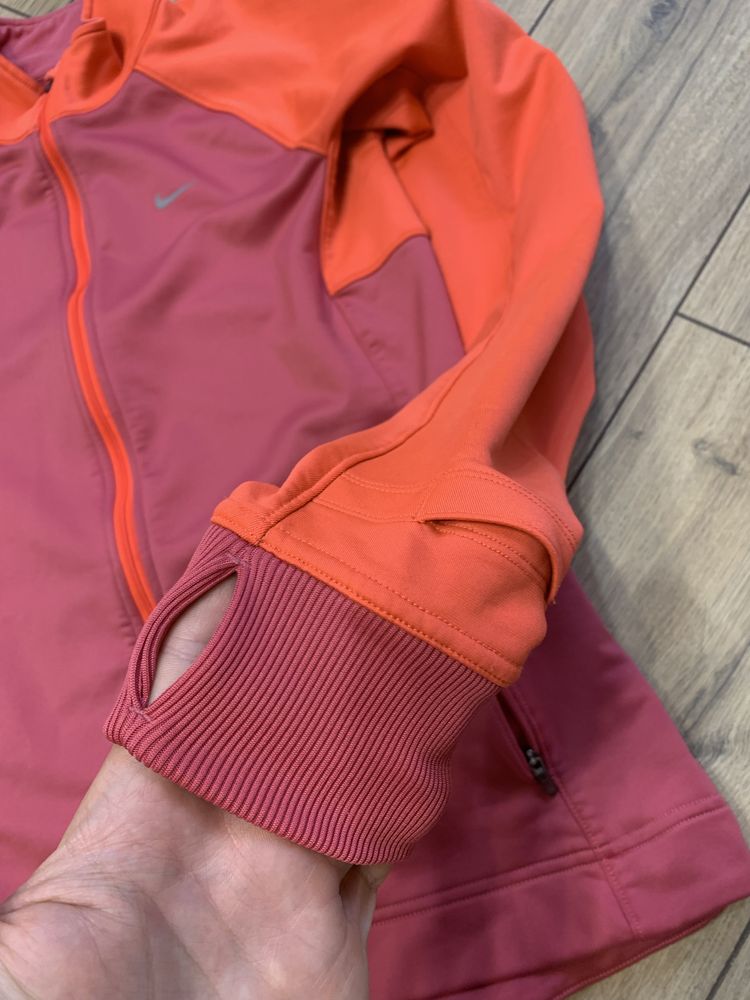 Жіноча кофта Nike