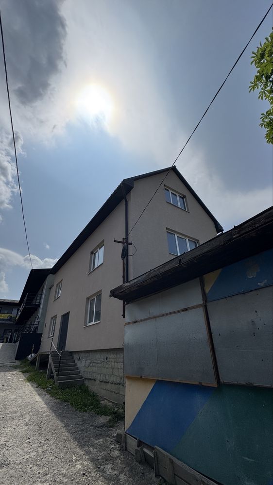 Продаж комерційного приміщення в центрі Воловця