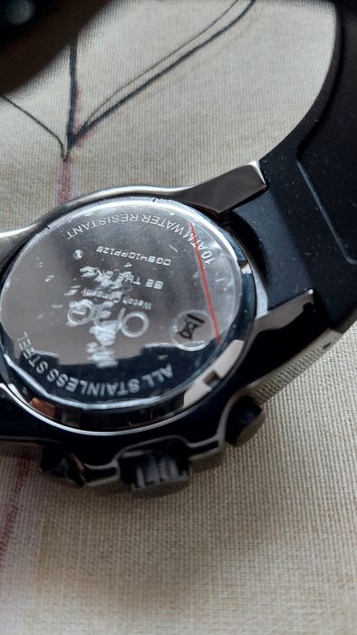 Relógio One novo em caixa