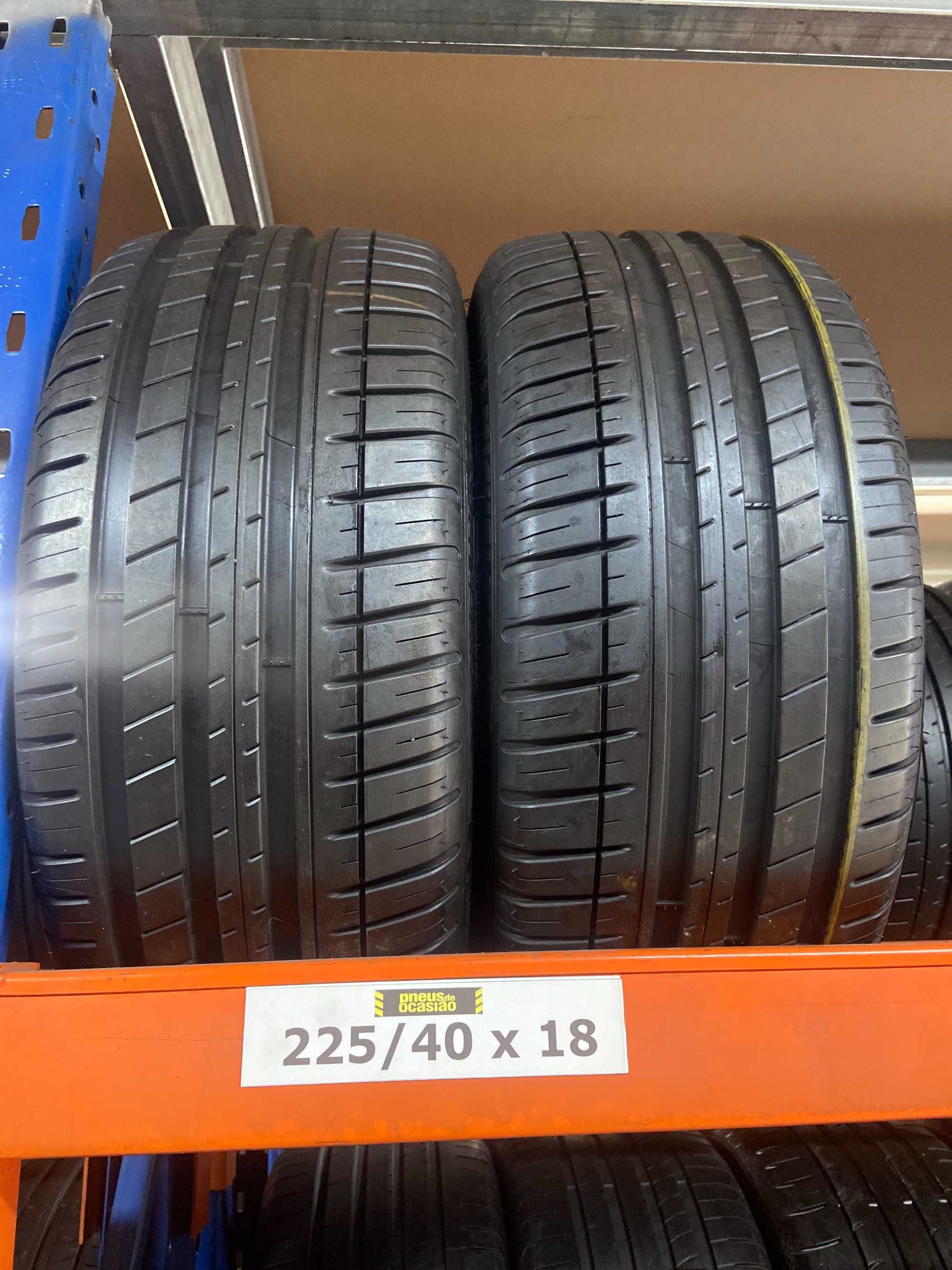 Pneus Semi-Novos 225/40 R18