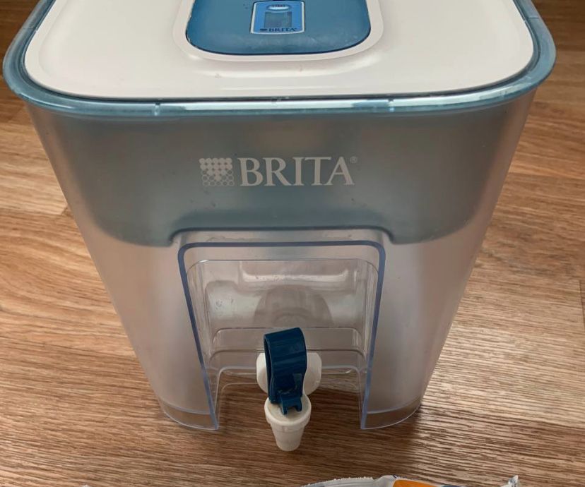 BRITA Flow Фільтр диспенсер для води