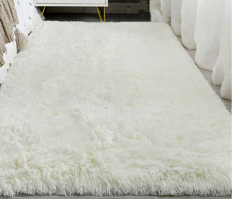 Dywan Shaggy miękki 170x120 cm biały długi włos puszysty