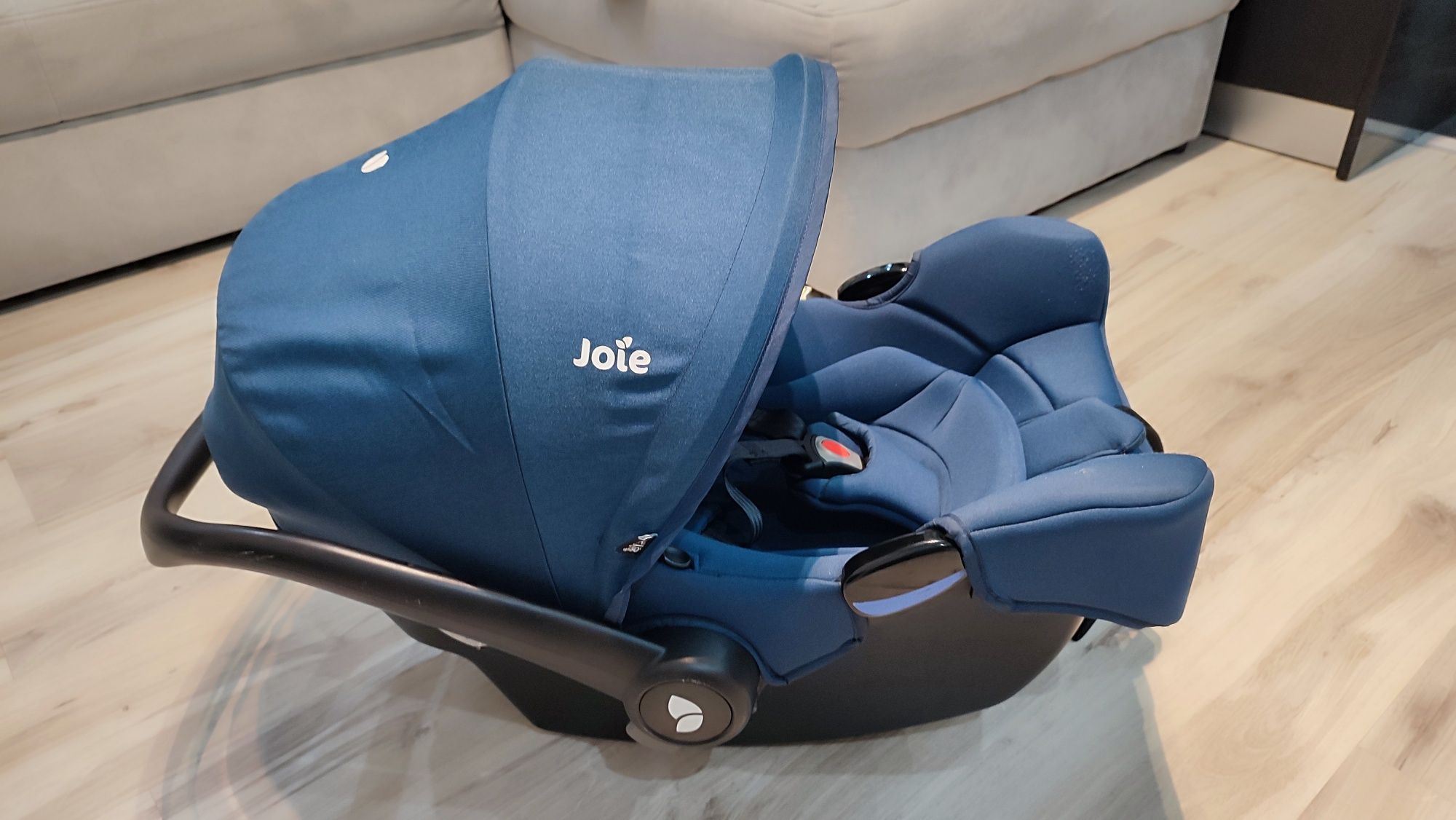 Fotelik Joie I-Snug z bazą i-Base Advance