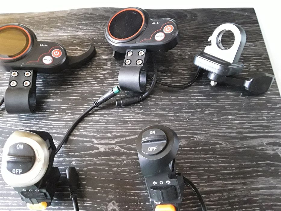 Acelarador para trotinete de indicador ou polegar.