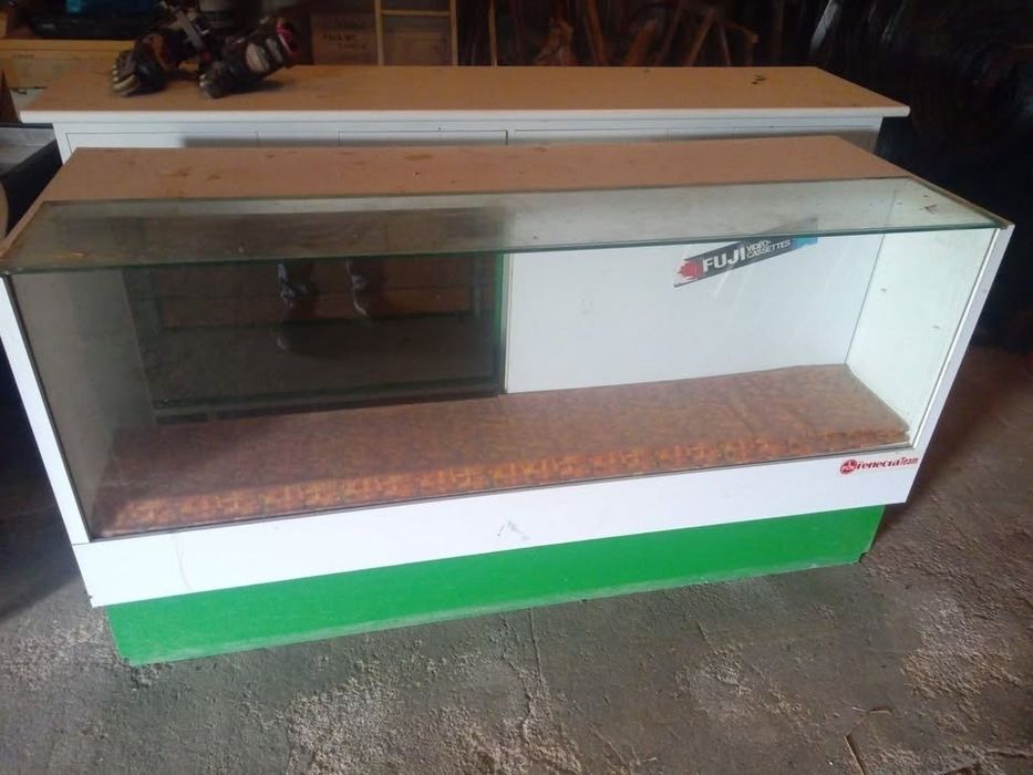 Balcão Expositor de Loja em Inox com Vidro