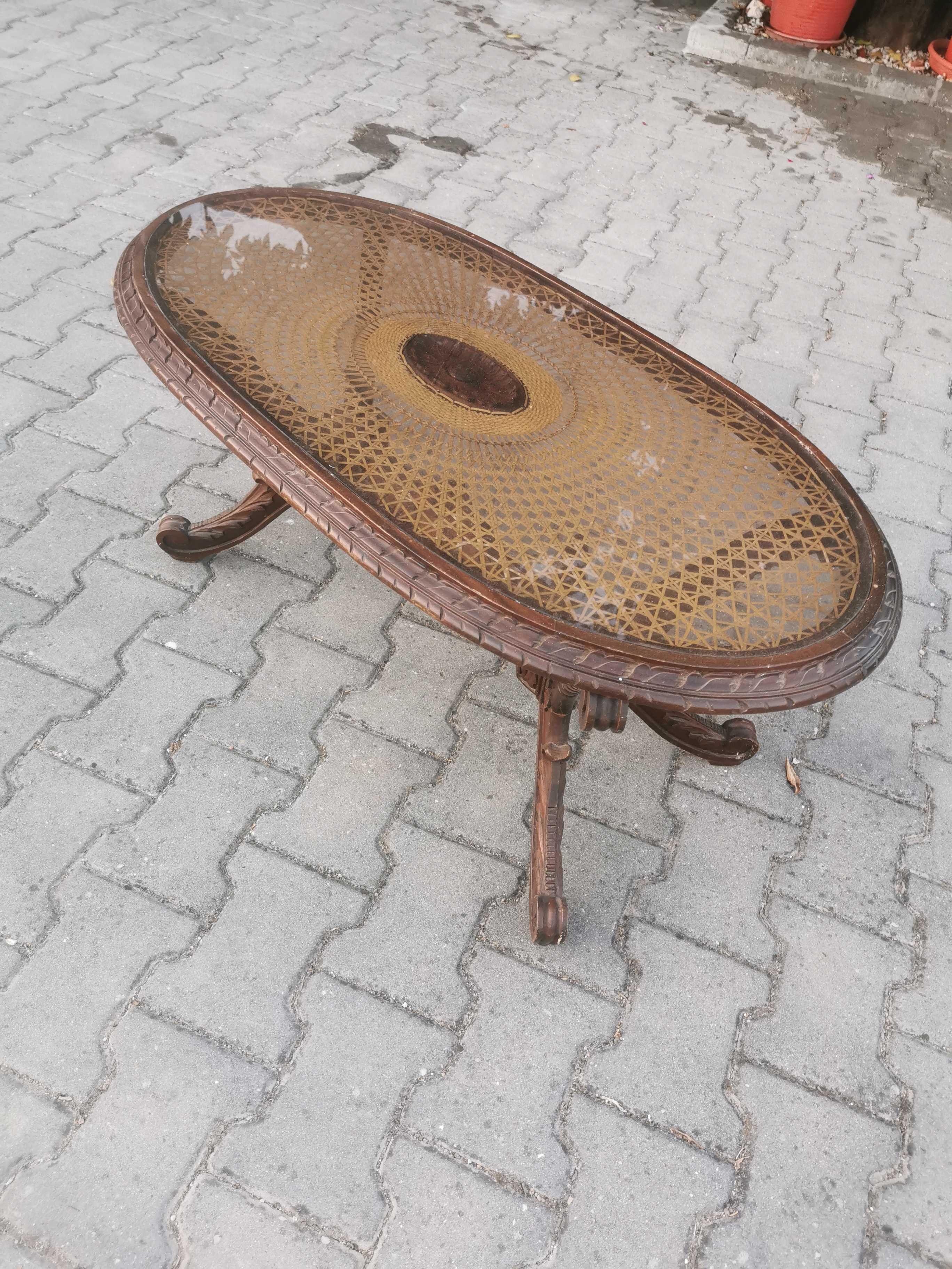 Mesa de centro tampo verga com vidro