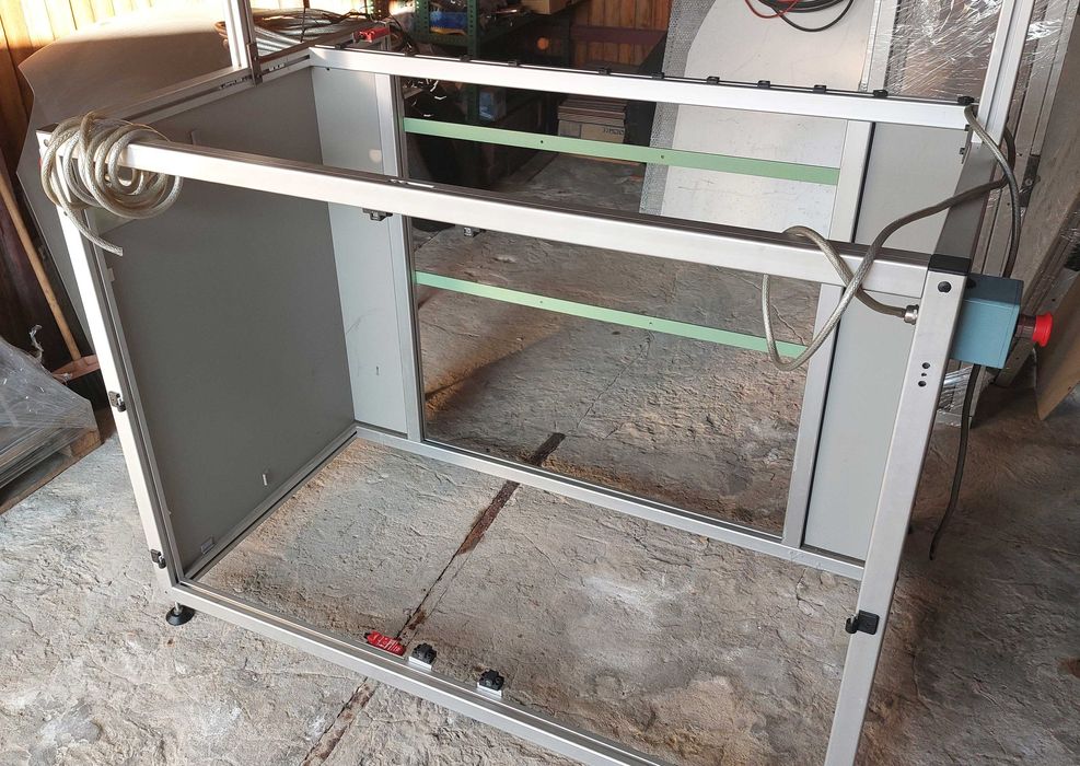 Stół warsztatowy aluminiowy z profili konstrukcyjnych 40x40 1400x1000