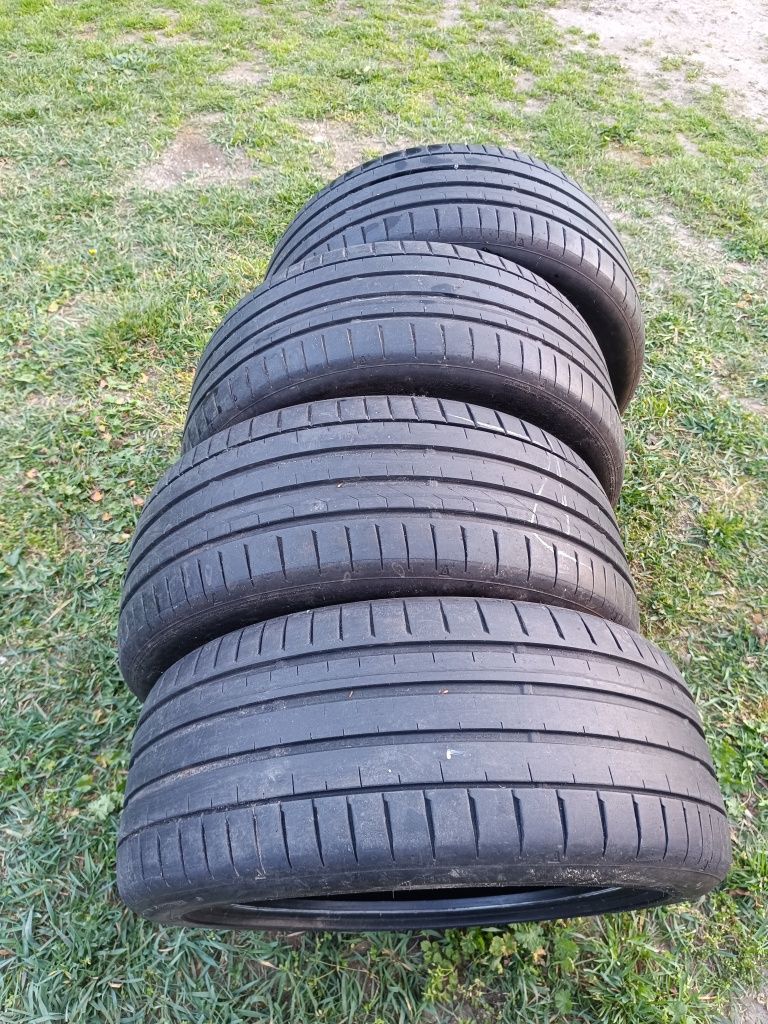 Opony Falken 225/45/R17  5221R