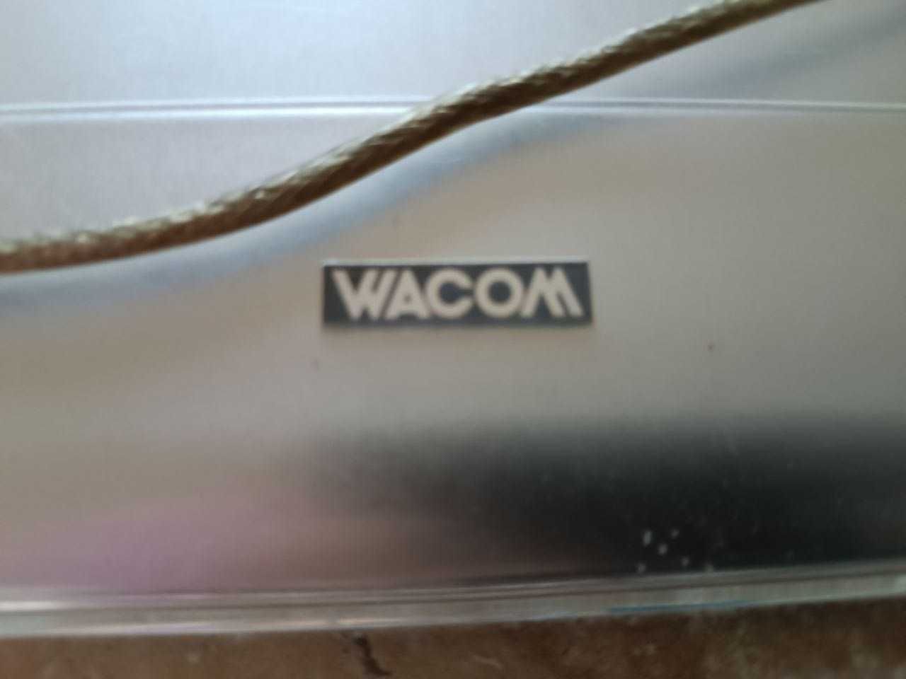 Графічний планшет wacom cte-440