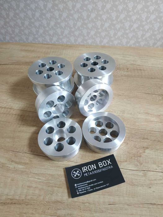 Комплект втулок заднього підрамника BMW Е36/46/82/90/91/92