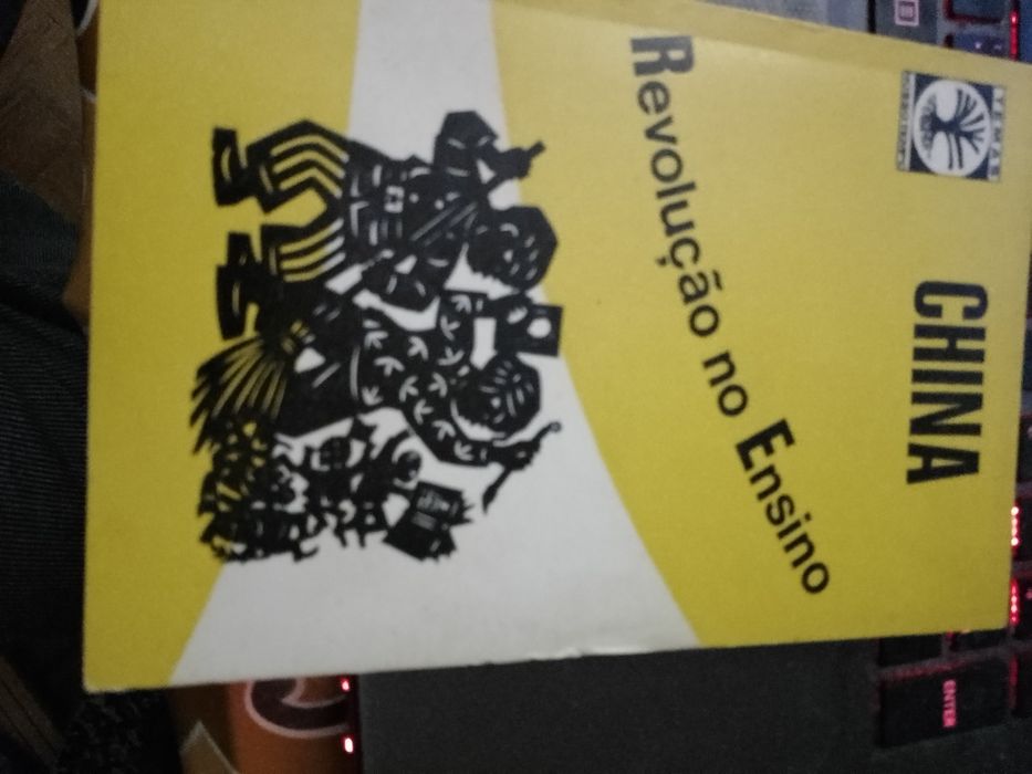 Saldos vários livros de Mao-Tse-Tung outros-B.Segura Bébé-10E desde 3E