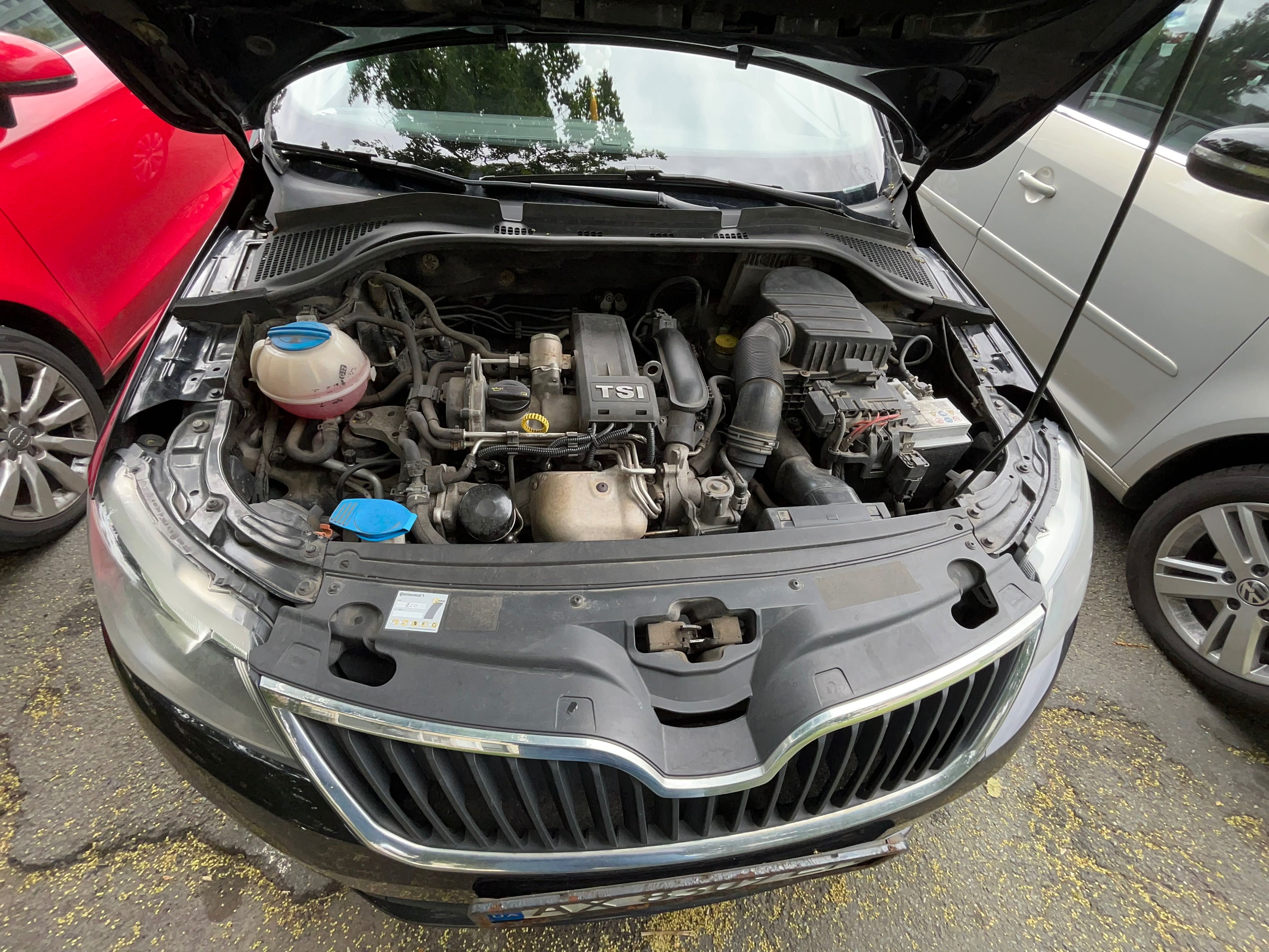 Авто skoda rapid