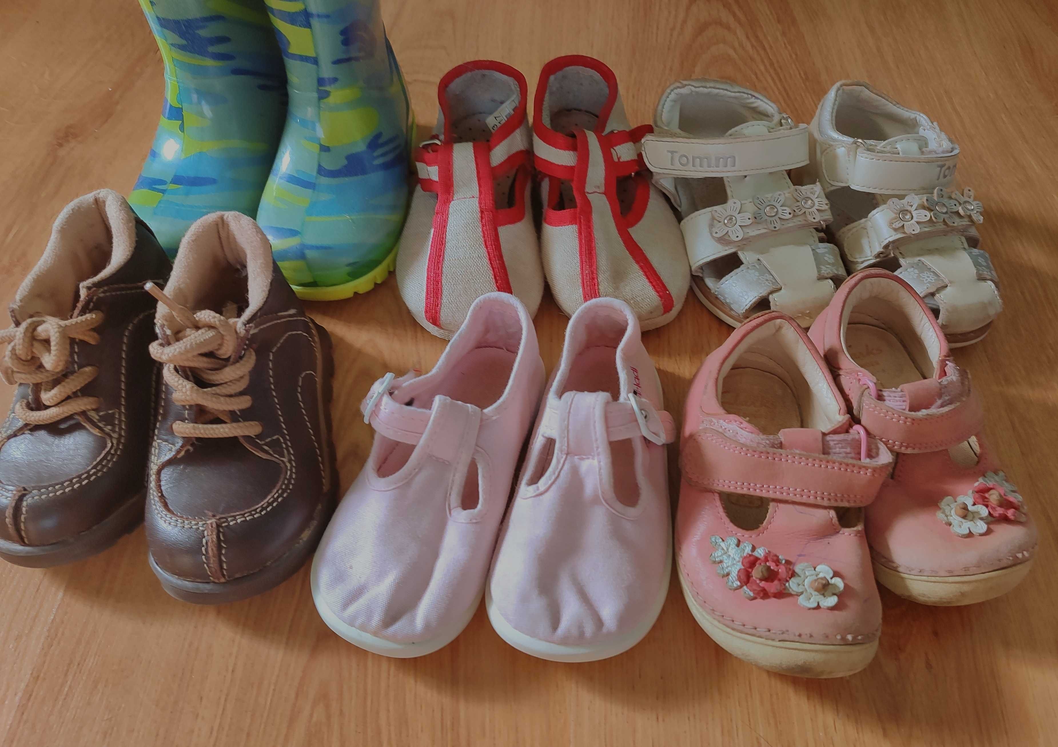 Дитяче взуття,сандалі, босоніжки clarks tom.m vulladi 21,22,23 розмір