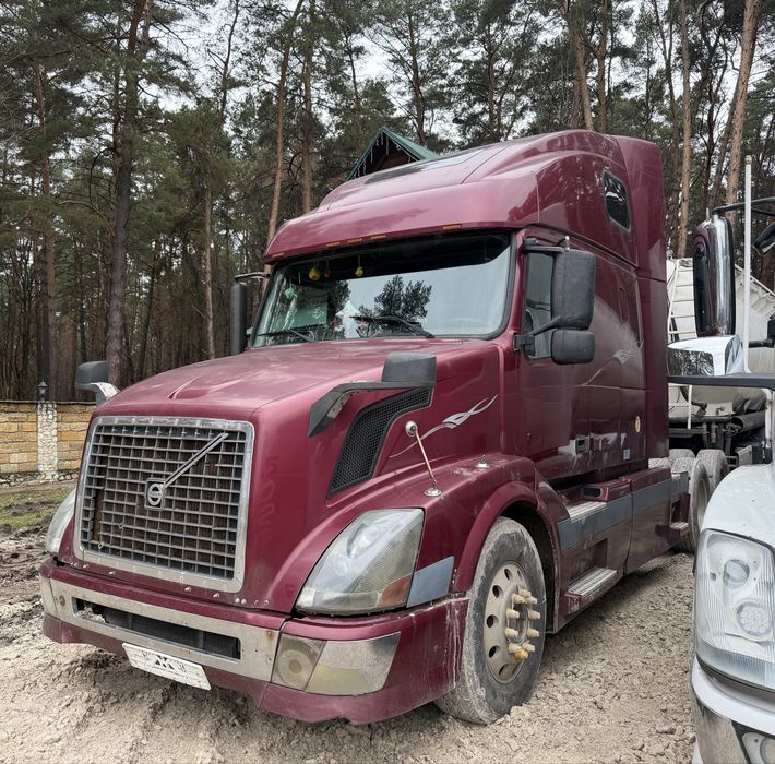 Продам тягач Volvo VN 670