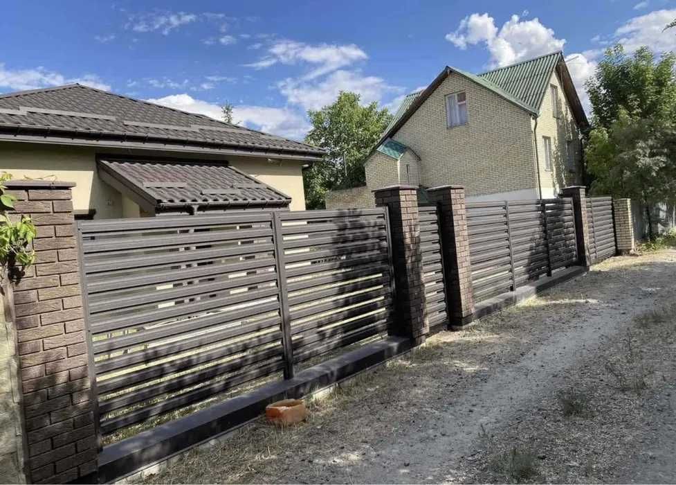 Металеві штахети / ВИРОБНИК