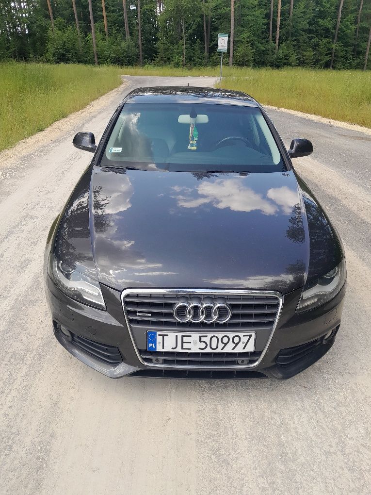 Audi  A4 B8  V6 QUATTRO 270 KM