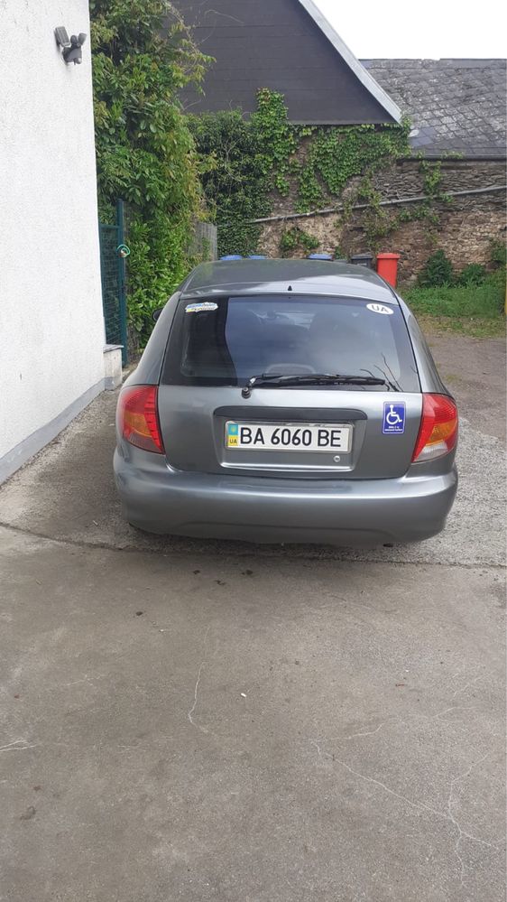 Продається Kia Rio 2002