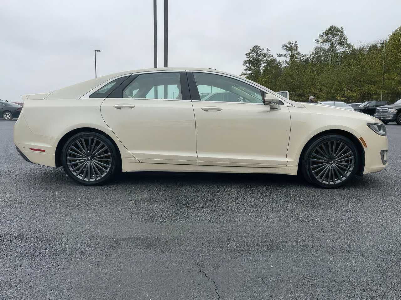 2018 Lincoln MKZ Hybrid Reserve