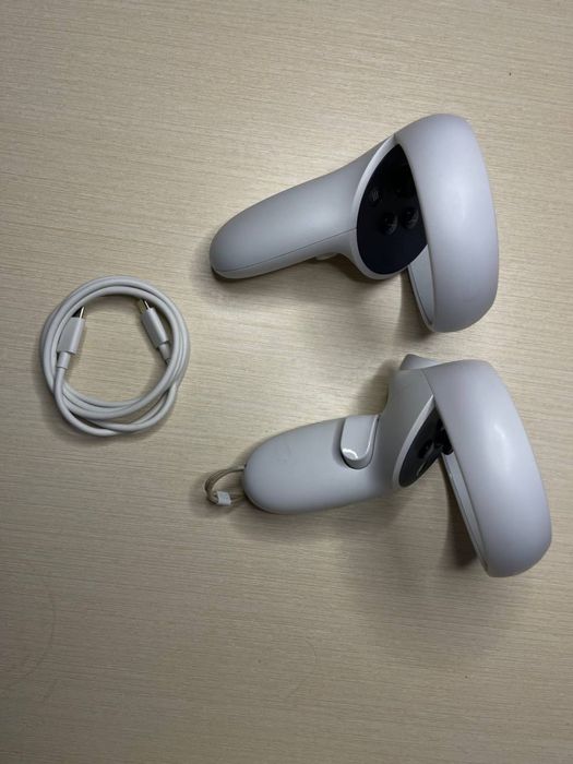 Meta Quest 2 (Oculus Quest 2) 128 ГБ + крепление BOBOVR M2 PLUS