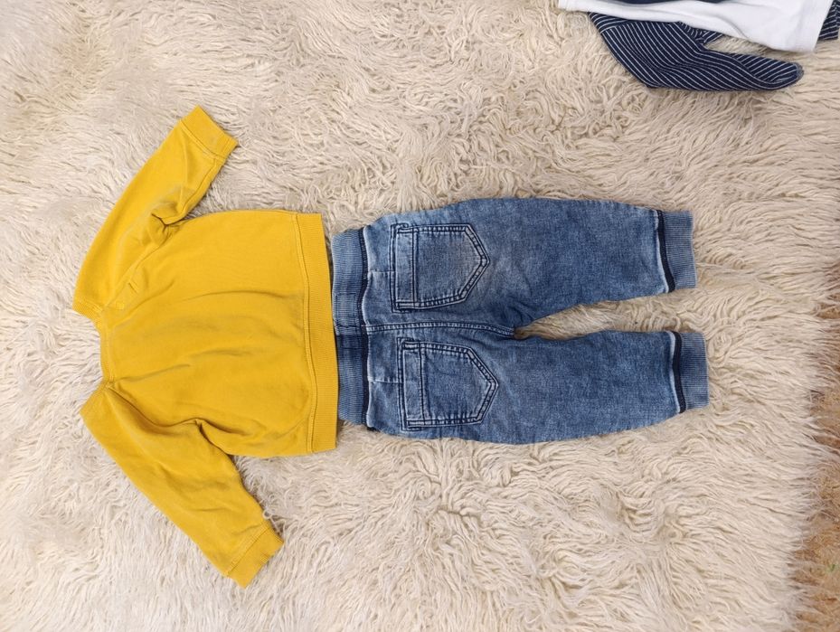 Набір одягу, костюм