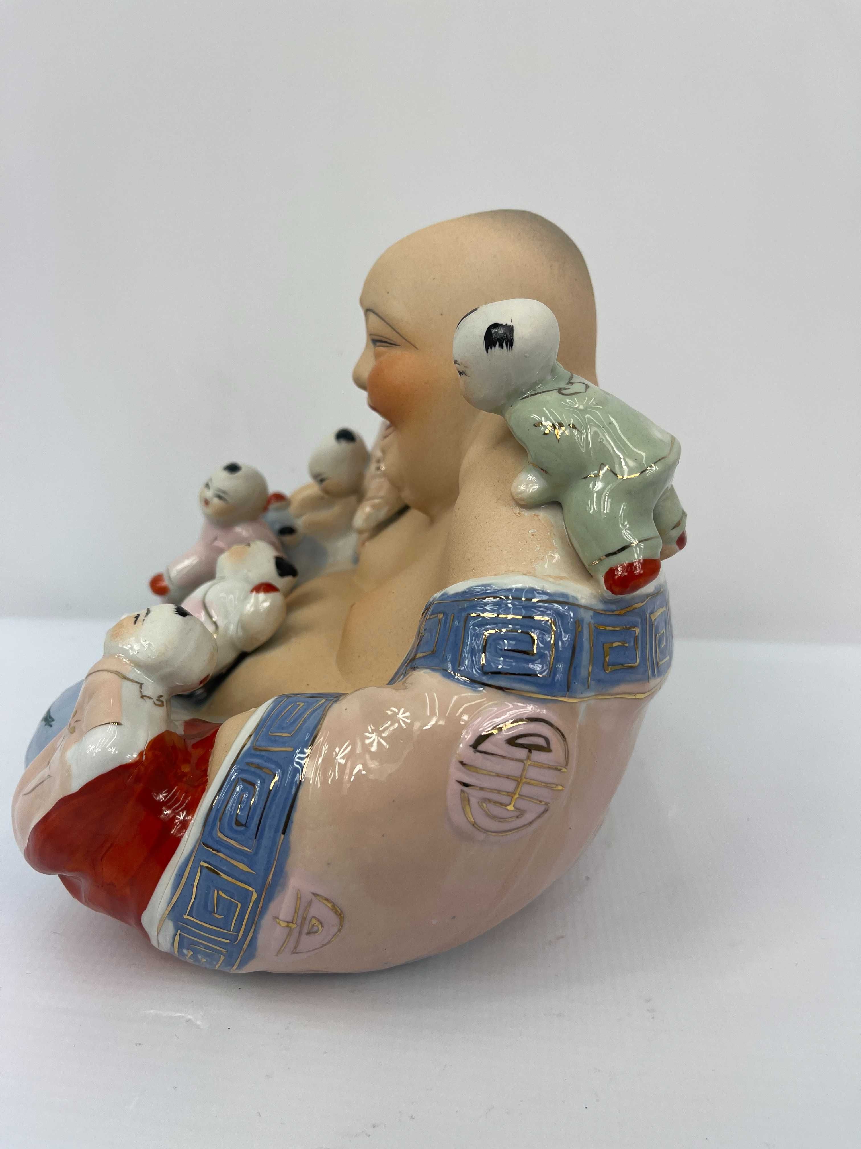 Figurka porcelana Chińska Budda z dziećmi lata 70-te