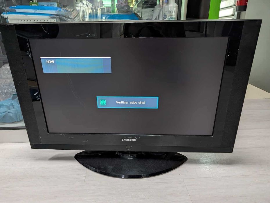 TV Samsung LE32S62B - Defeito na imagem