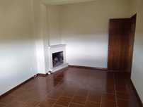 Arrendamento de Apartamento T1+1 centro de Oliveira do Bairro