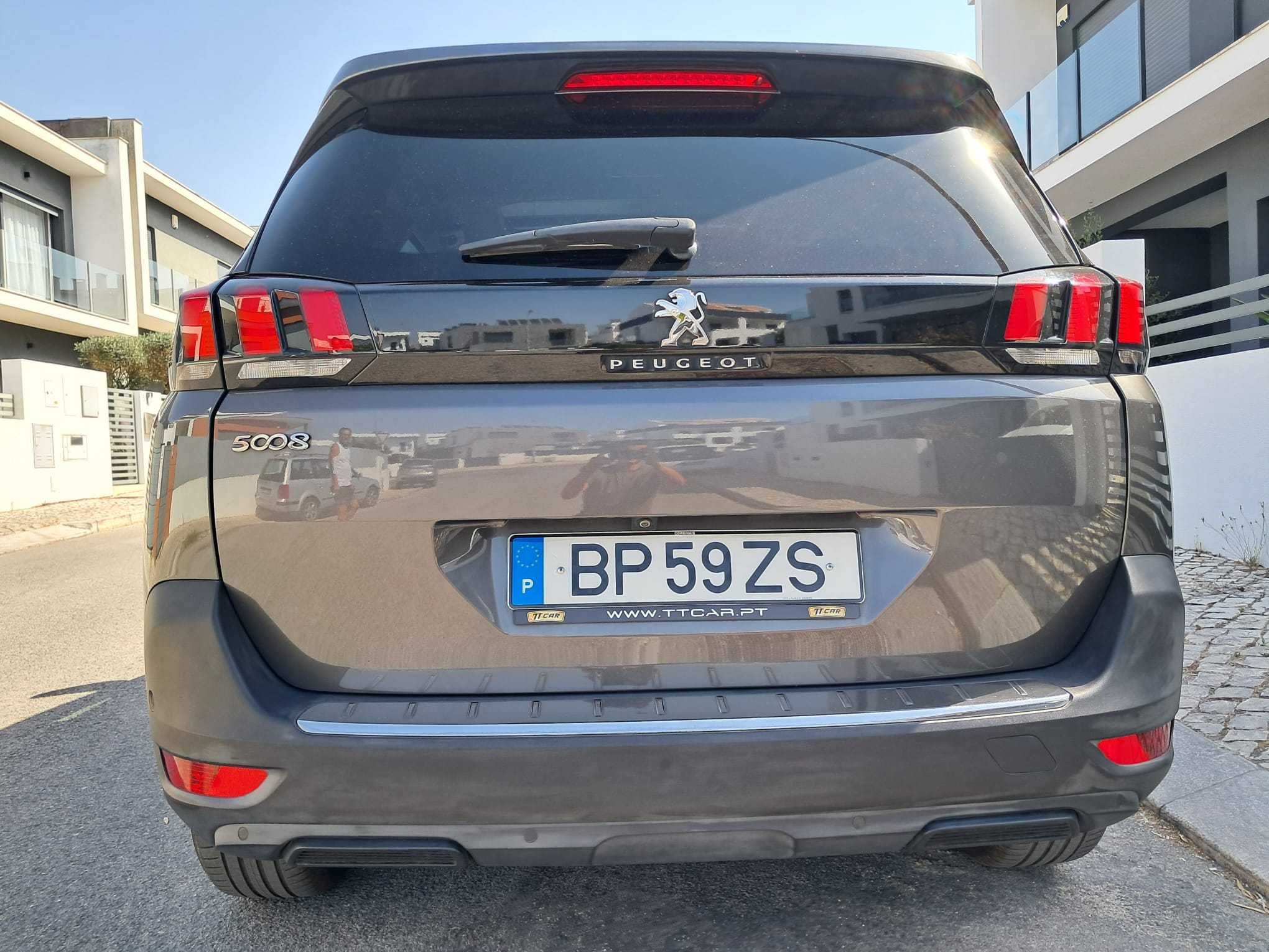peugueot 5008 gt -line  2019