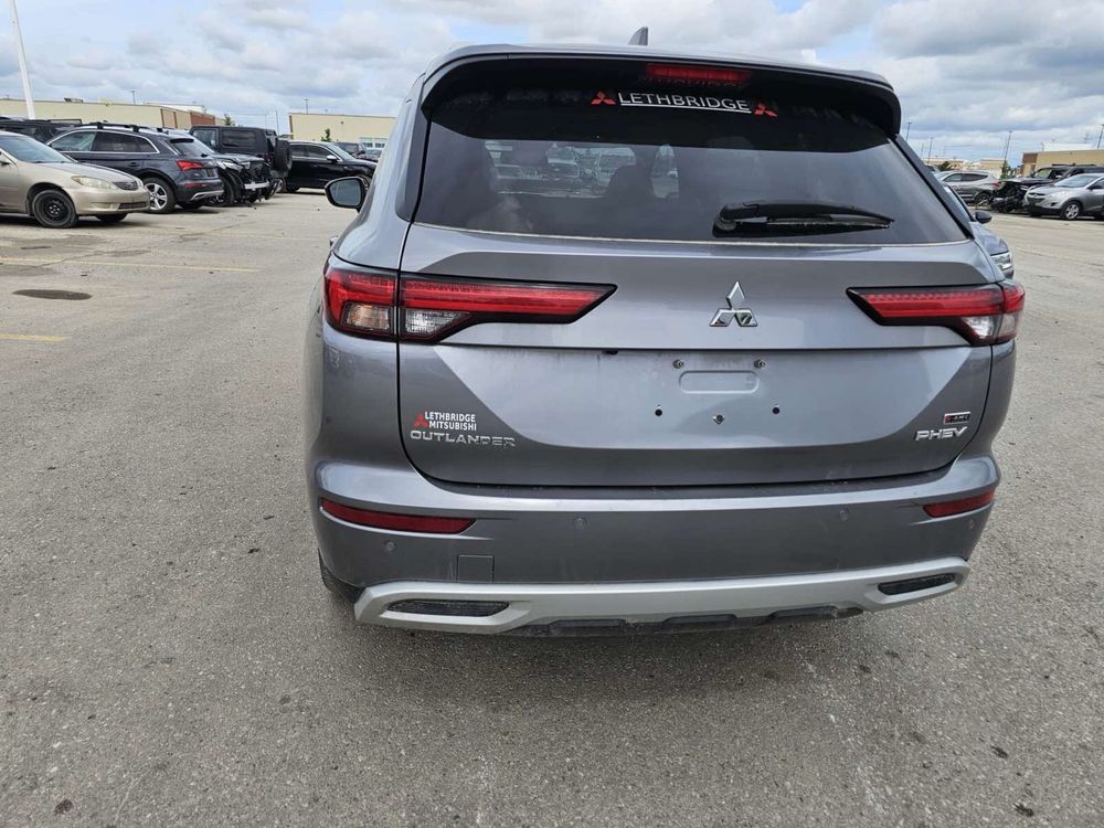 2023 Mitsubishi Outlander PHEV