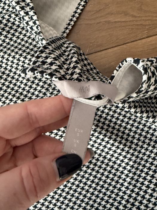 Damska bluzka w kratke elegancka