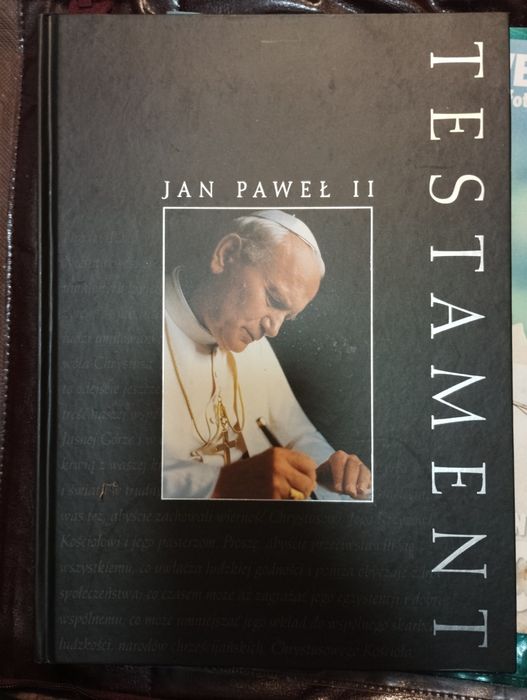 Pamiątki z wizerunkiem JanaPawła II